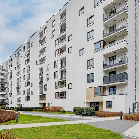 Bright With Parking Near The Pge National Stadium By Renters *