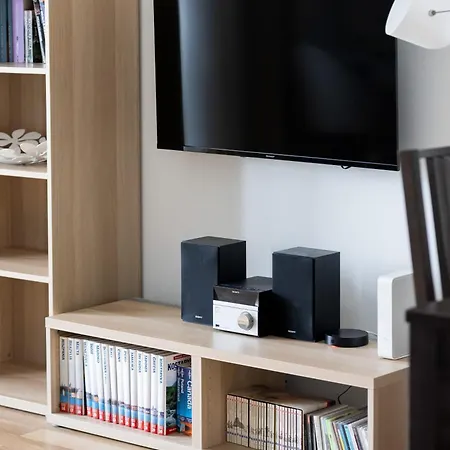 Bright With Parking Near The Pge National Stadium By Renters *