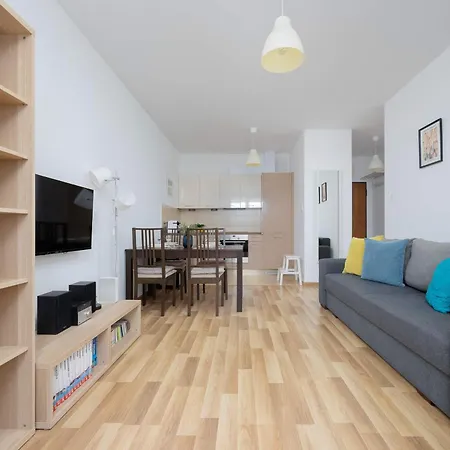 Bright With Parking Near The Pge National Stadium By Renters 아파트 *